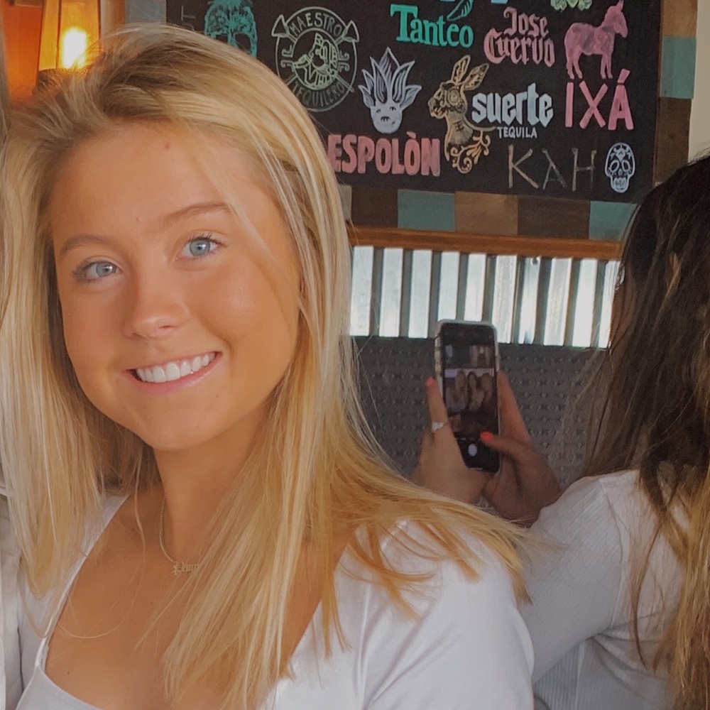 Meet your Posher, Paige